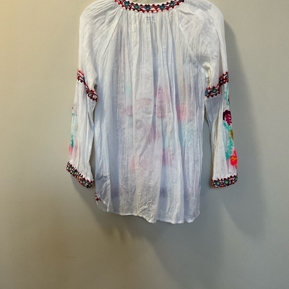 Lula Soul White Multicolored Embroidered Long Sleeve Tunic Top Size Small - Picture 3 of 6